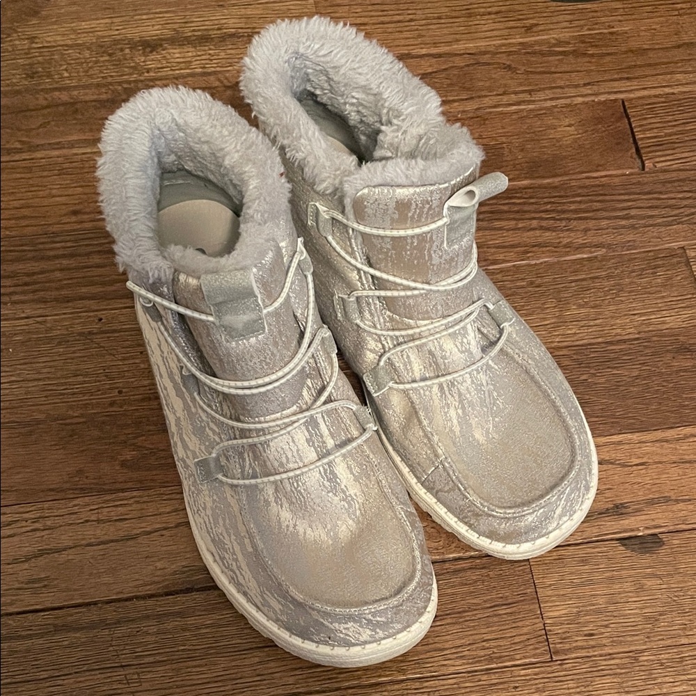 Hey Dude Cozy Gray Women's Lace-up Boots
